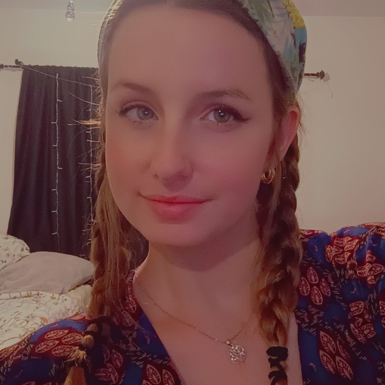 Streamer pettypeach s podcast undefined spoon